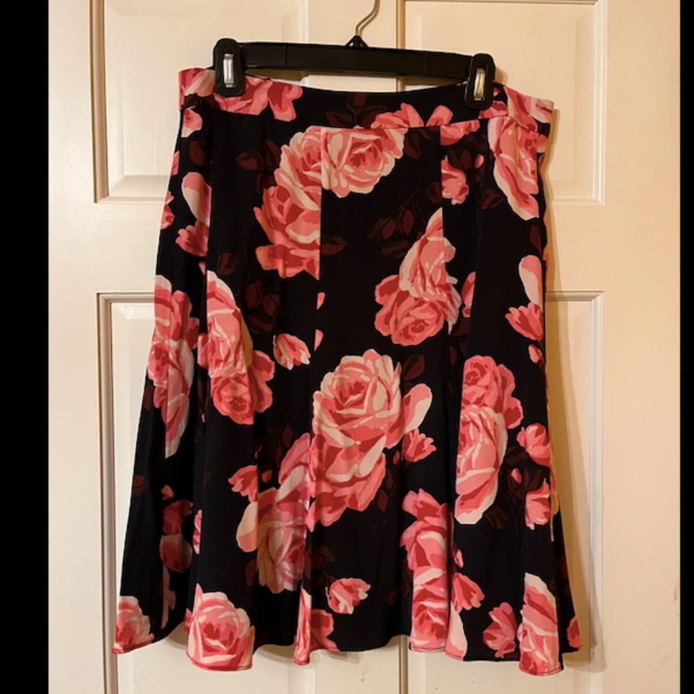 Kate Spade Encore Rose Knee-Length Skirt Size 12 EUC